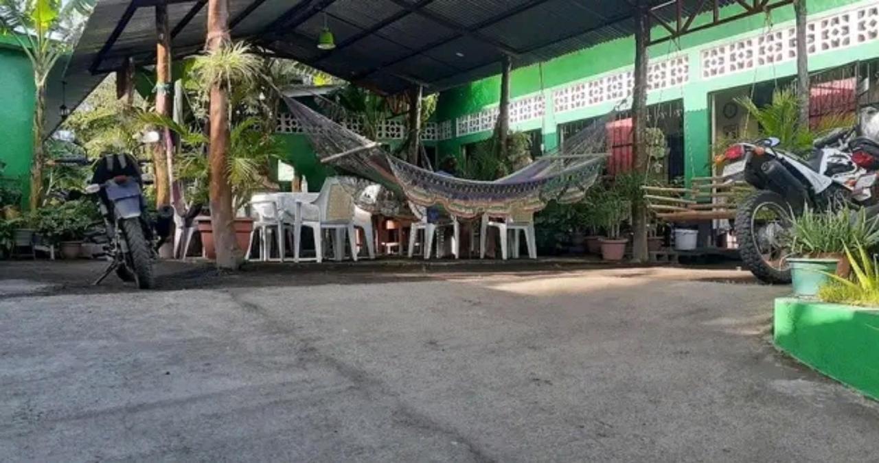 Cocos Hostel Moyogalpa Exteriör bild